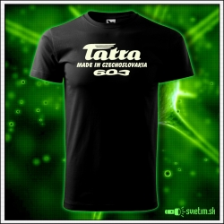 Pánske retro tričko so svietiacou potlačou TATRA 603 retro darčeky pre mužov autá